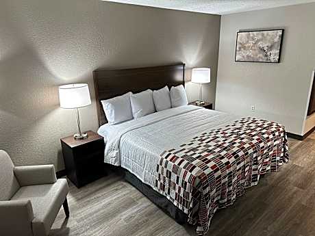 Deluxe King Room Non-Smoking