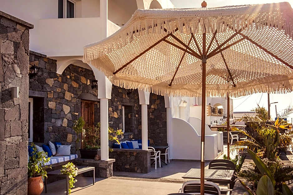 Cyclades Hotel