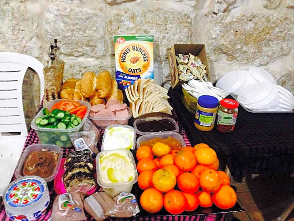 Bab El-Silsileh Hostel