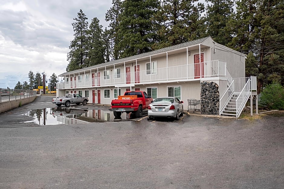 Budget Inn Bend by OYO