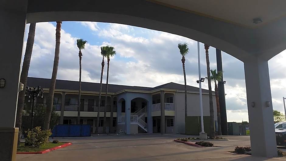 Texas Inn Downtown McAllen near Airport Mall