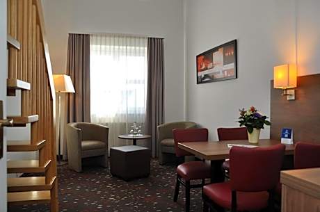 Double Suite with Kitchenette