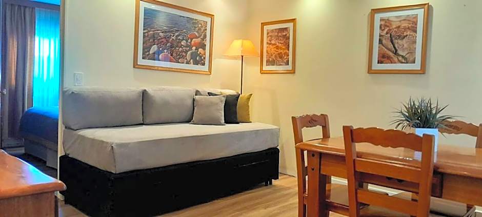 Del Bosque Apart Hotel