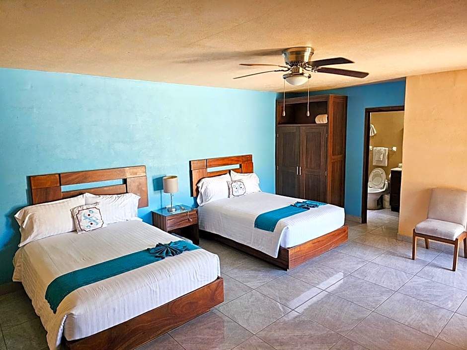 Pacific Inn hotel