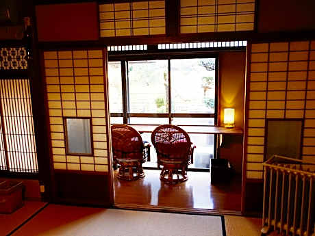 Japanese Style - Non-Smoking
