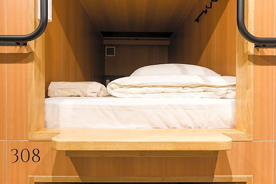 TSUKIMI HOTEL