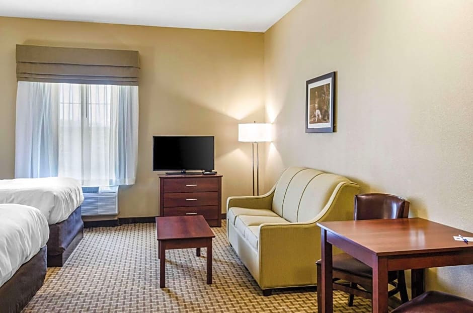 MainStay Suites Hackberry Sportsman's Lodge