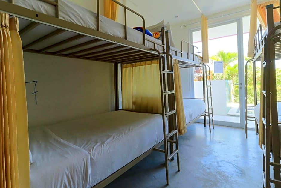 Margarita Surf Hostel Canggu