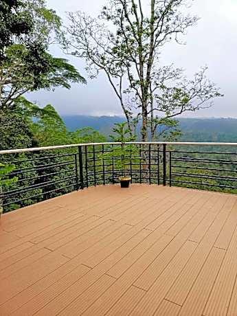 Dahilayan Modern Bungalow With Free Wifi!