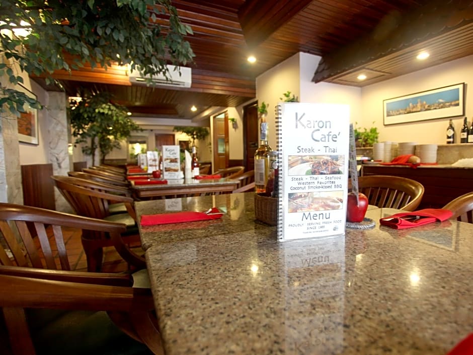 Karon Cafe Inn
