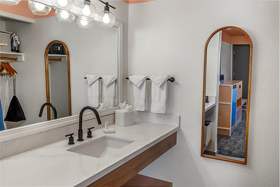 The Sandman Santa Rosa Sonoma, an Ascend Collection Hotel