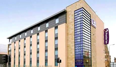 Premier Inn Halifax Town Centre