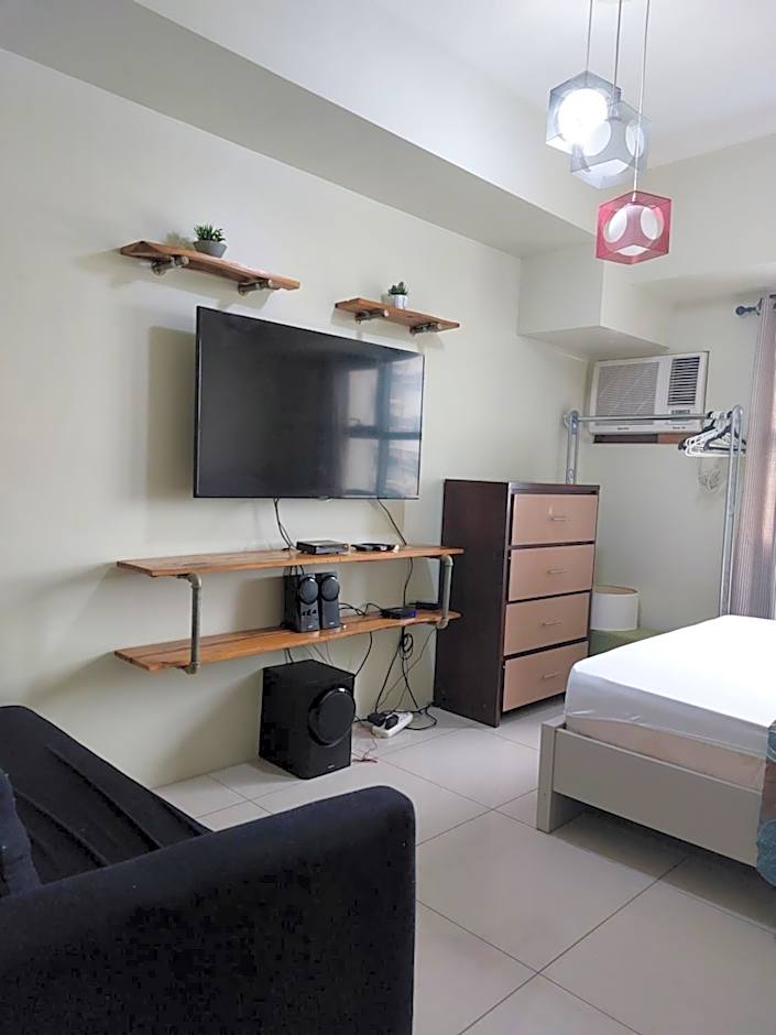 Jojie's Crib Horizons101 Studio II