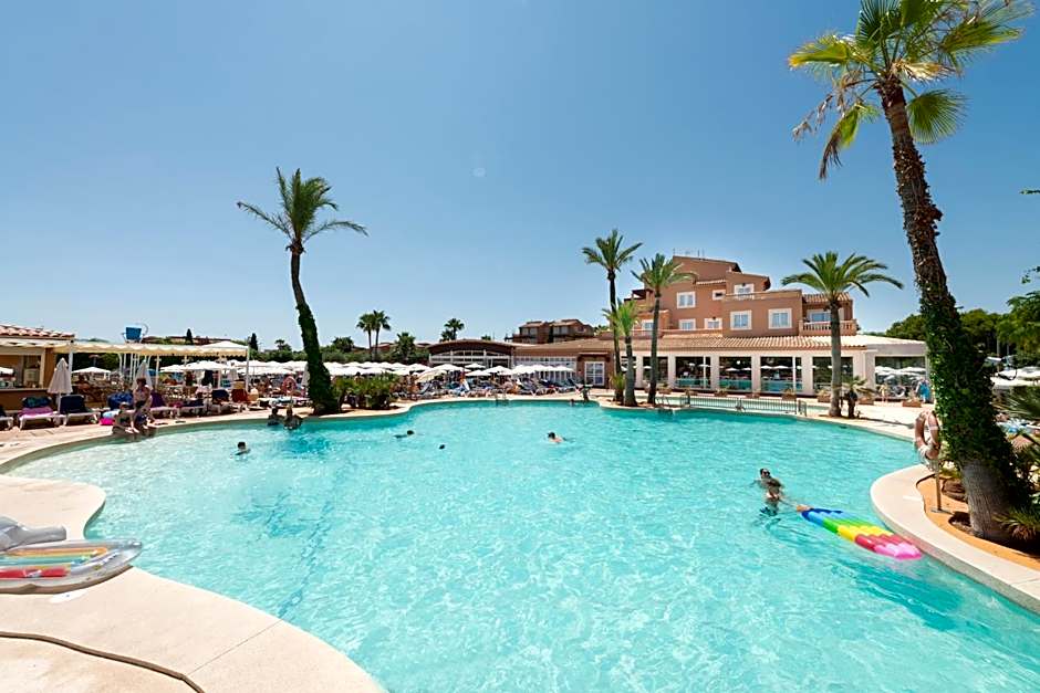 Aparthotel Ciudad Laurel