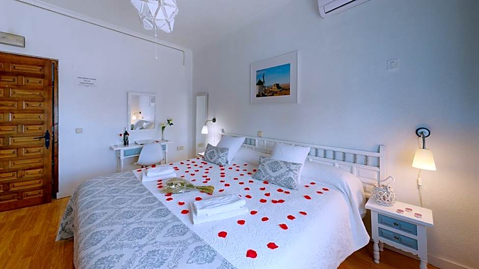 Photo 1 of 50 of Hotel Consuegra
