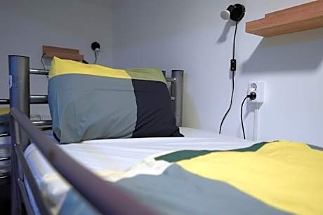 Bed in 10-Bed Mixed Dormitory Room