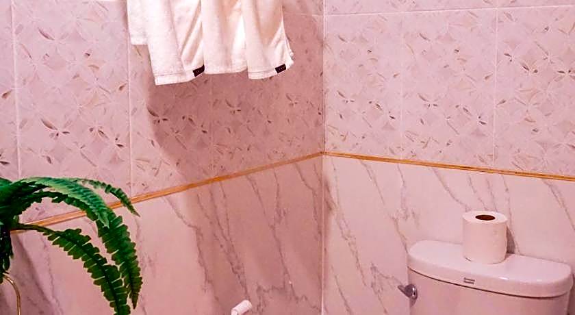 Isara Boutique Hotel and Cafe