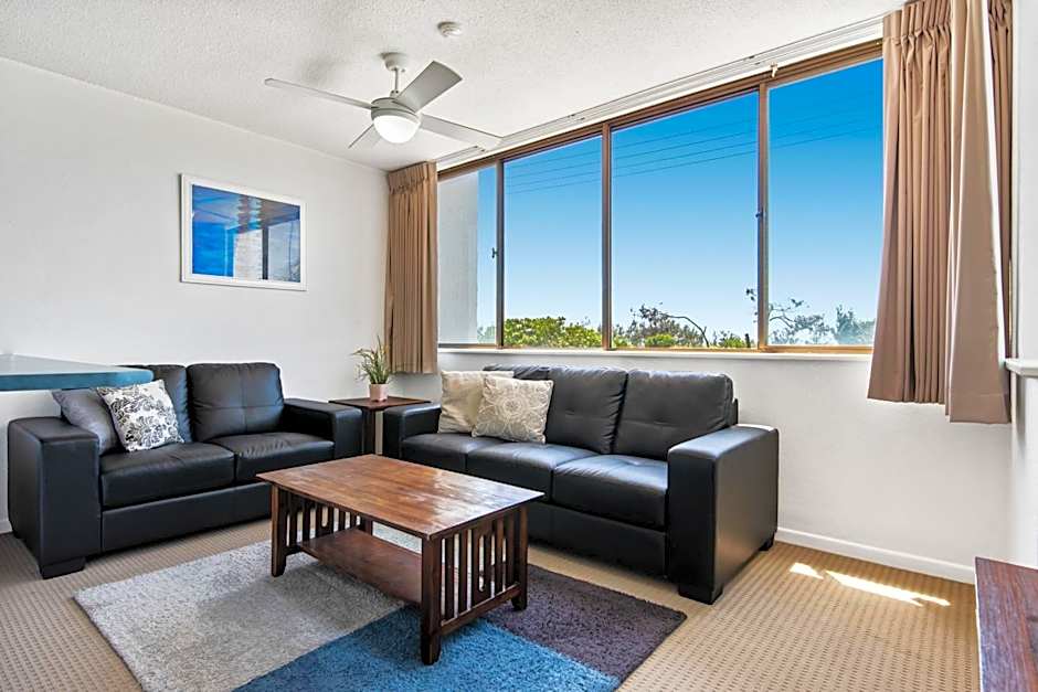 Mylos Holiday Apartments