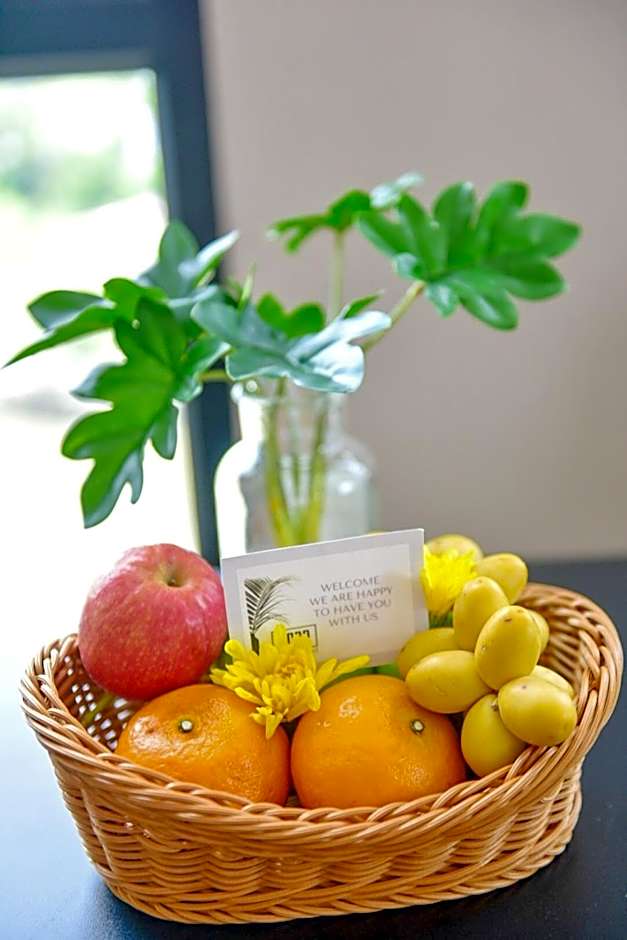 NORN Canalside Bangkok Hotel โรงแรมนอนริมคลอง