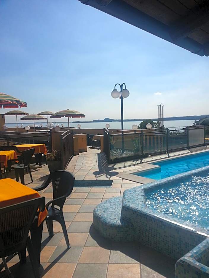 Garda Sol SPA Hotel & Appartamenti