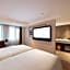 Atour Hotel Dalian Donggang Business District Gangwan Plaza