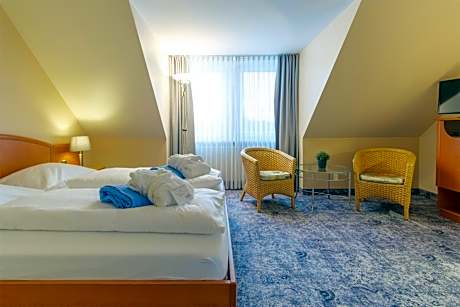 Haus Barkmeier Family Room