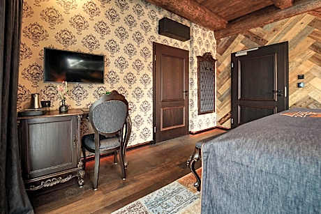 Double Room with Terrace