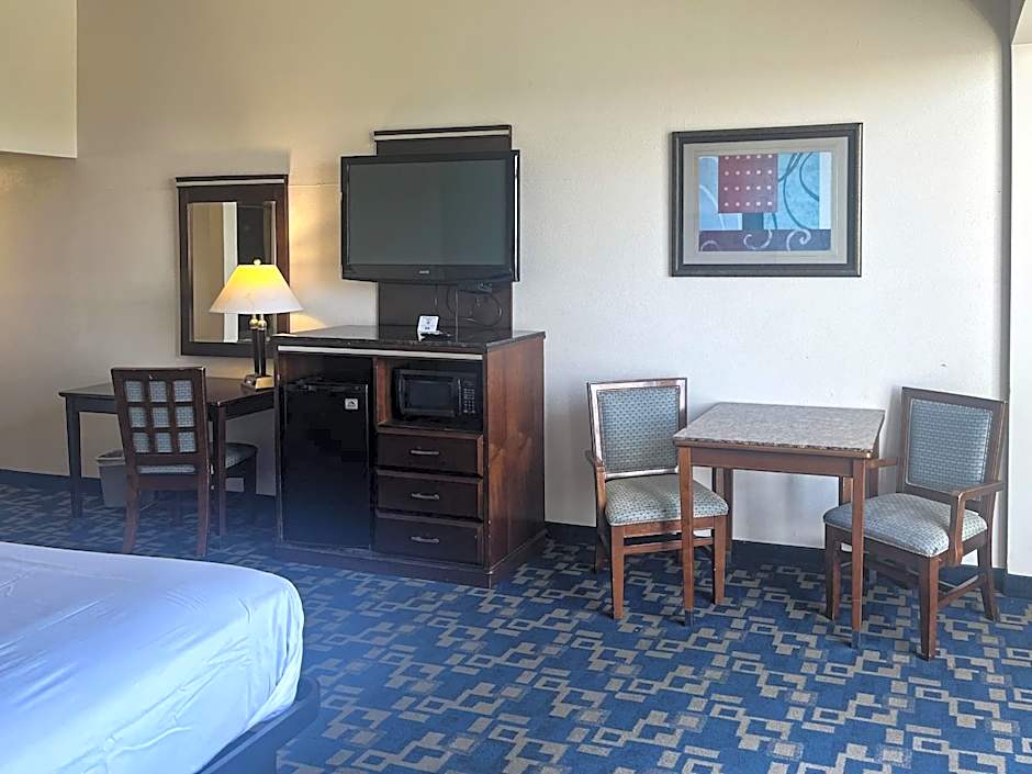 Oceanside, CA - Marina / Camp Pendleton