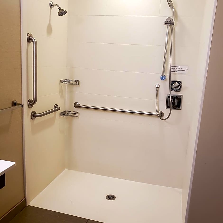 Comfort Suites Youngstown North