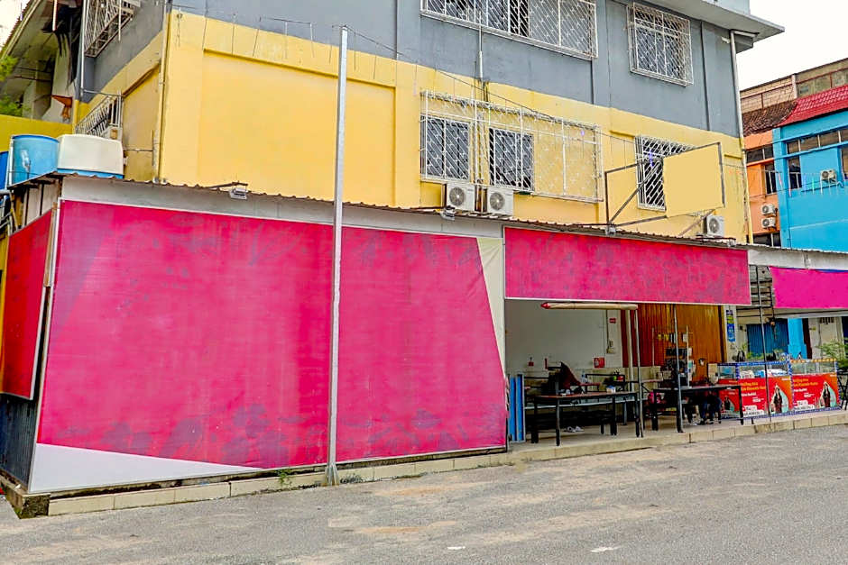 Hotel O Backpaker Seraya