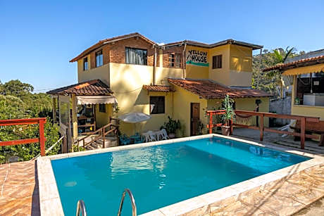 Hostel Yellow House MG