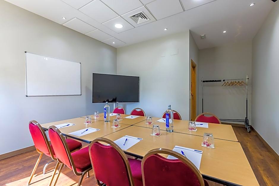 Travelodge Madrid Alcala de Henares