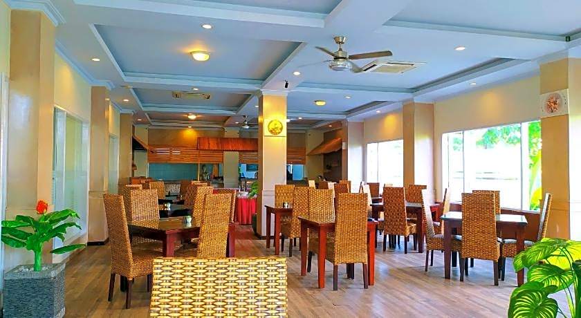 Puri Saron Denpasar Hotel