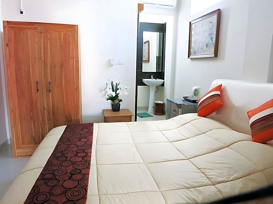 Kuta EcoStay Guest House