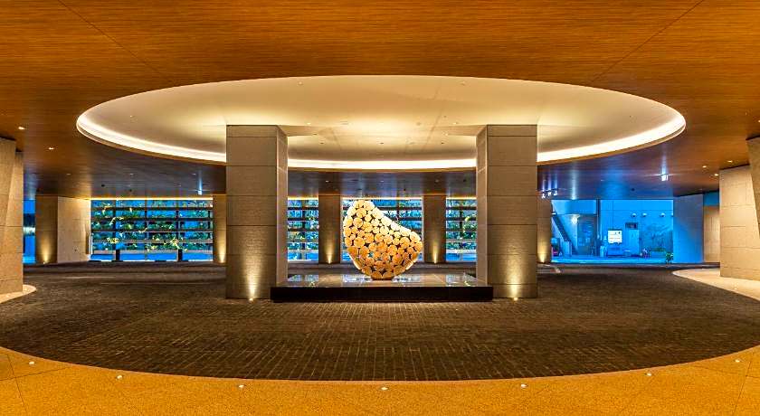 TIAD, Autograph Collection