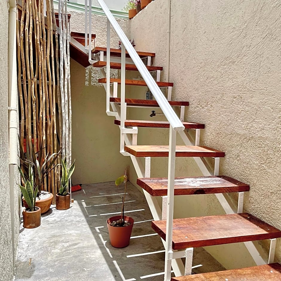 Itzé Hostel