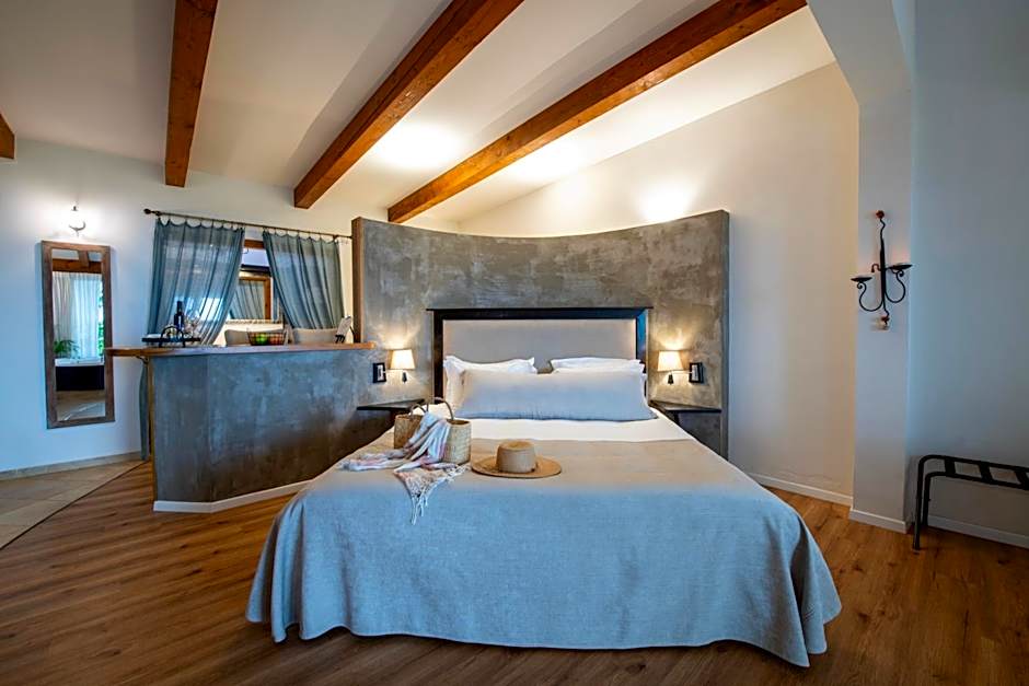 Cnaan Village Boutique Hotel & Spa