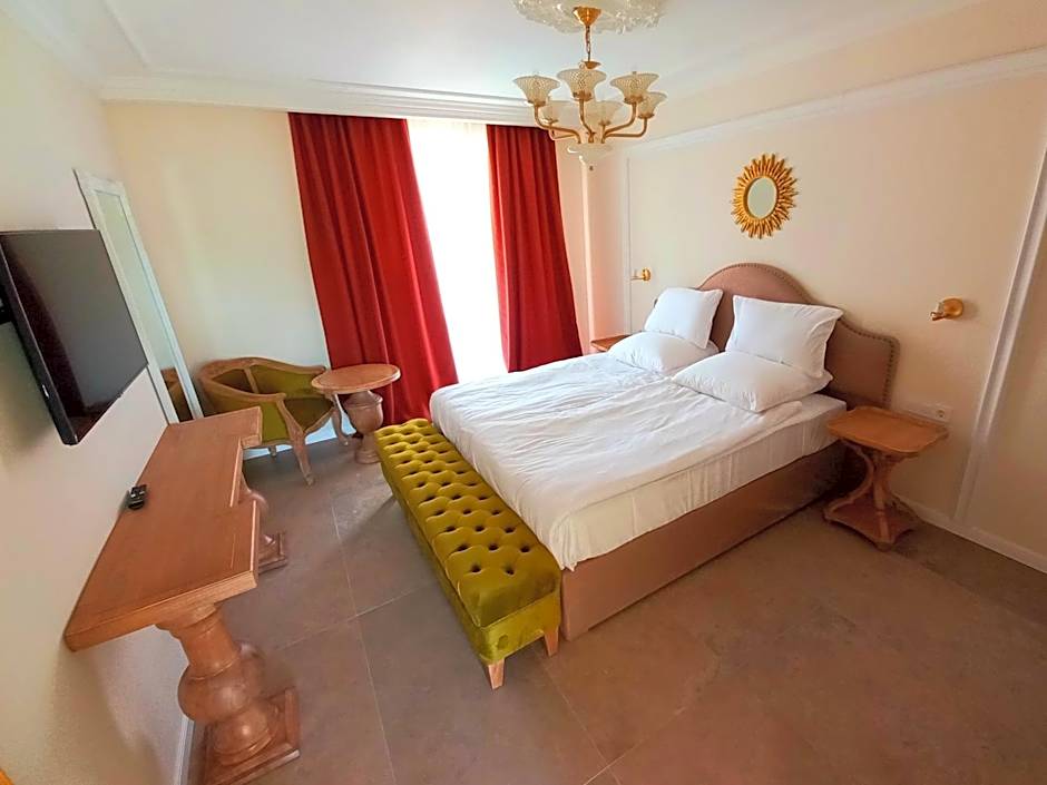 Villas for 4 or 6 Adults in Therma Village - SPA Mineral Pool & All inclusive & Free Parking