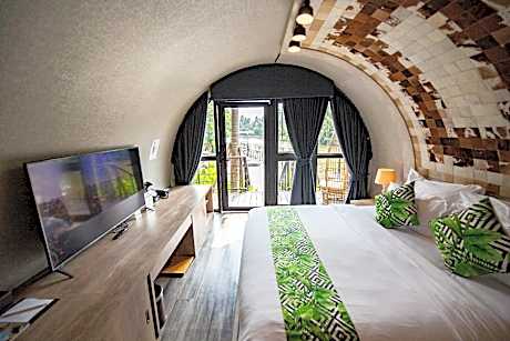 Pipe House