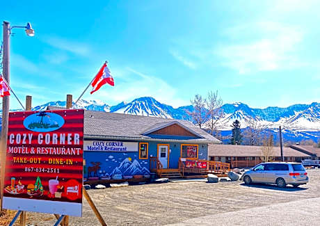 Cozy Corner Motel & Restaurant
