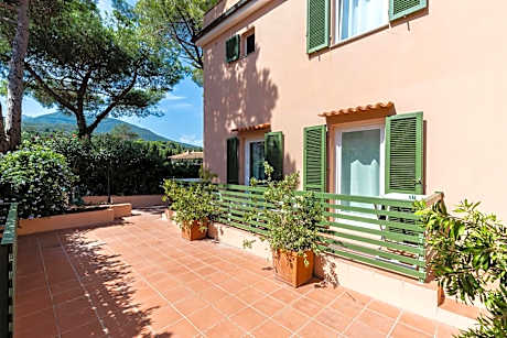 Triple Room with Private Bathroom - Separate building