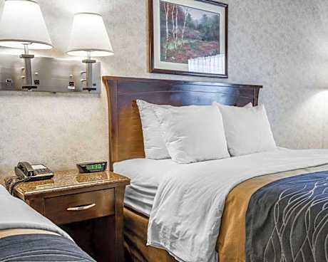 Queen Room with Two Queen Beds