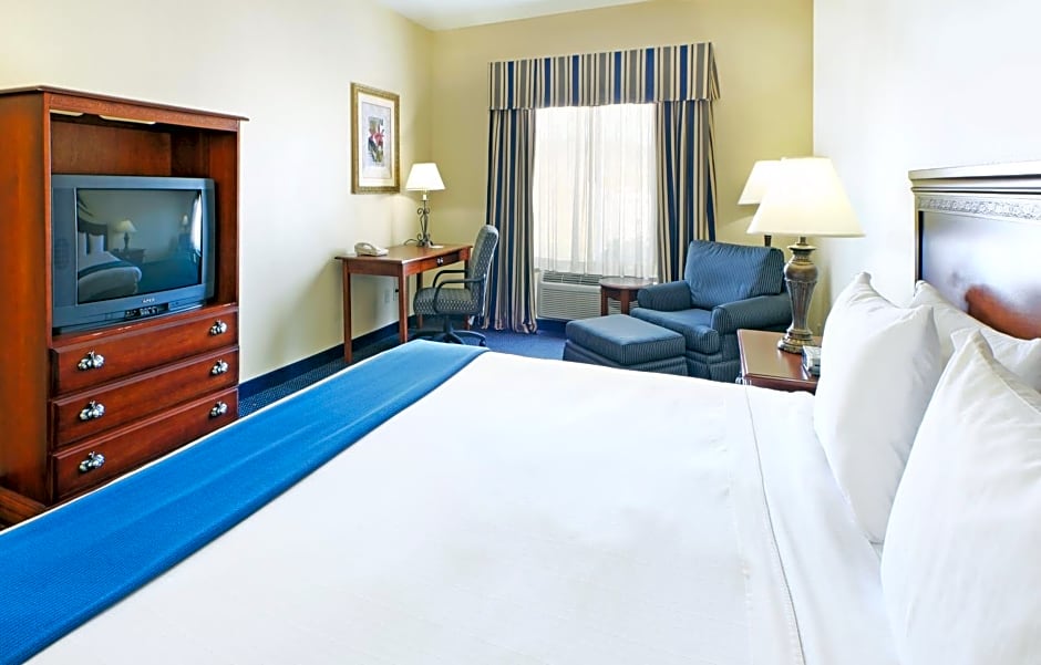 Holiday Inn Express Hotels & Suites Mountain Home By IHG
