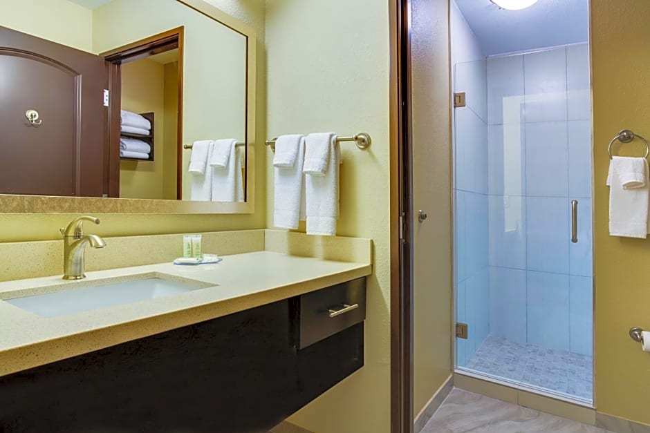 Staybridge Suites Atlanta Airport By IHG