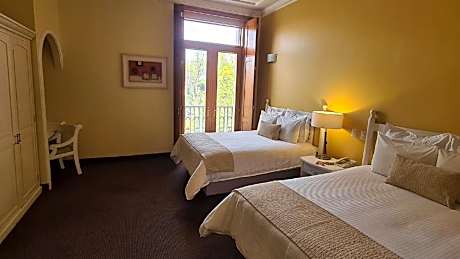 Twin Room with City View