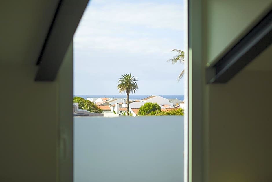 THE HOLY COW - Hostel & Suites