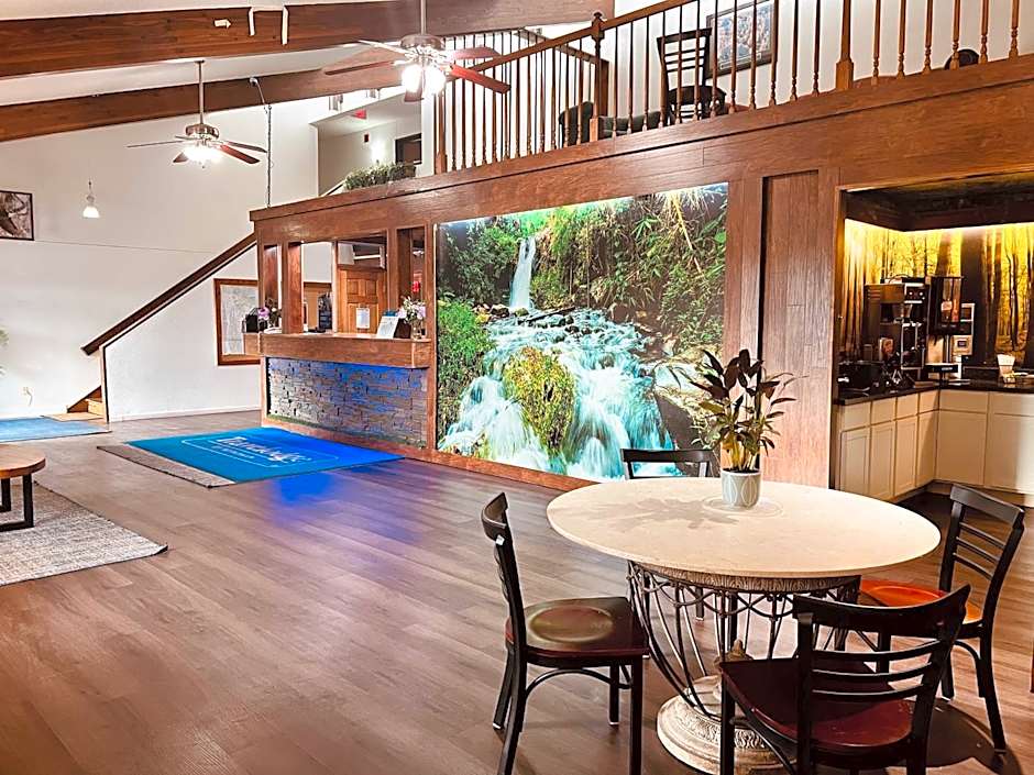 Travelodge by Wyndham Valleyfair Shakopee