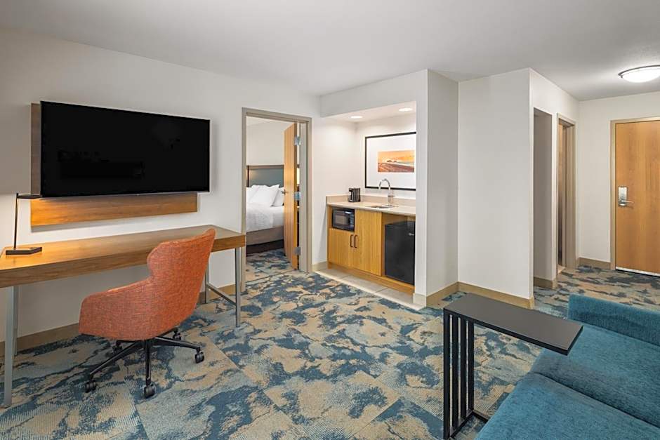 Hampton Inn & Suites Bremerton