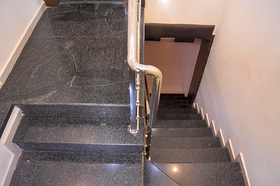 Hotel Royal Treat Kolhapur