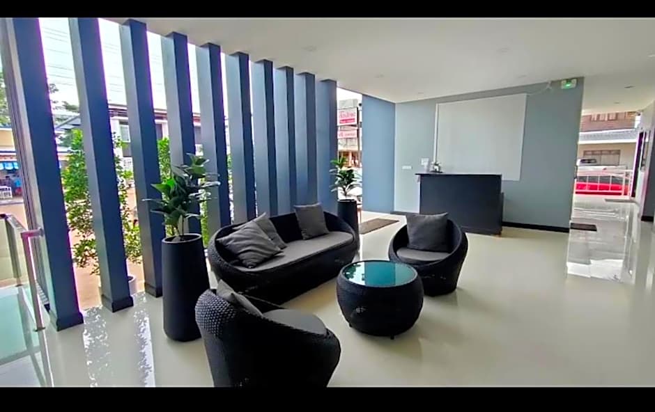 โรงแรมเรือนไทย 2 บึงโขงหลง